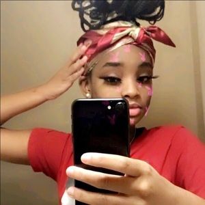 Meet your Posher, Destiny